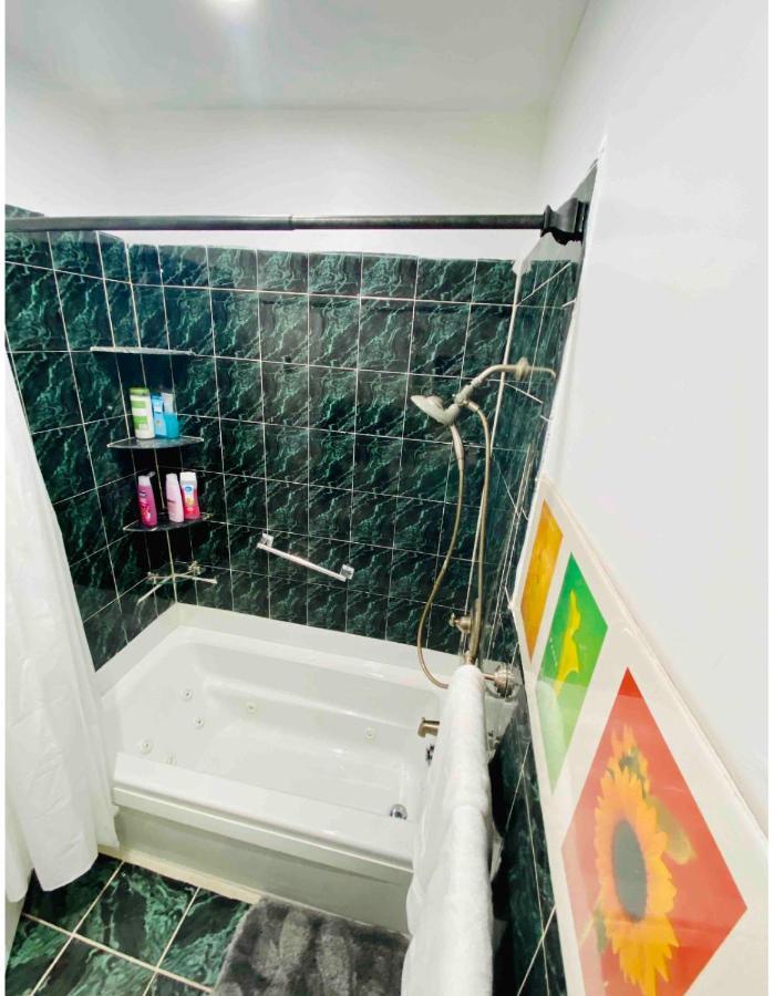 Room With Jacuzzi, Massage Seat, And Parking Space, The Best Choices!! North Bergen Dış mekan fotoğraf